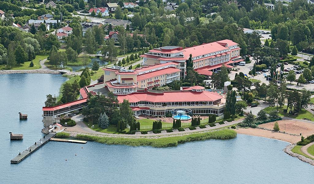 Naantalin-kylpylähotelli